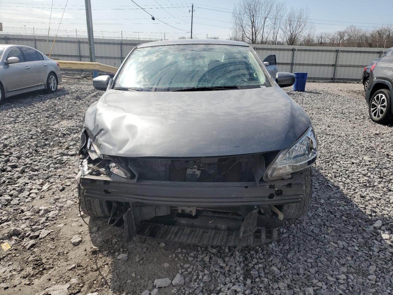 2015 Nissan Sentra - Image 5