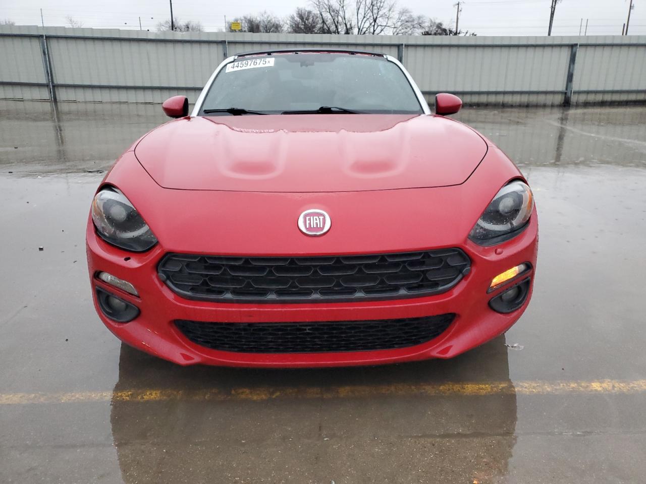 2017 Fiat 124 Spider - Image 5