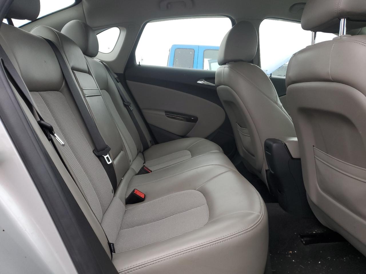 2012 Buick Verano - Image 10