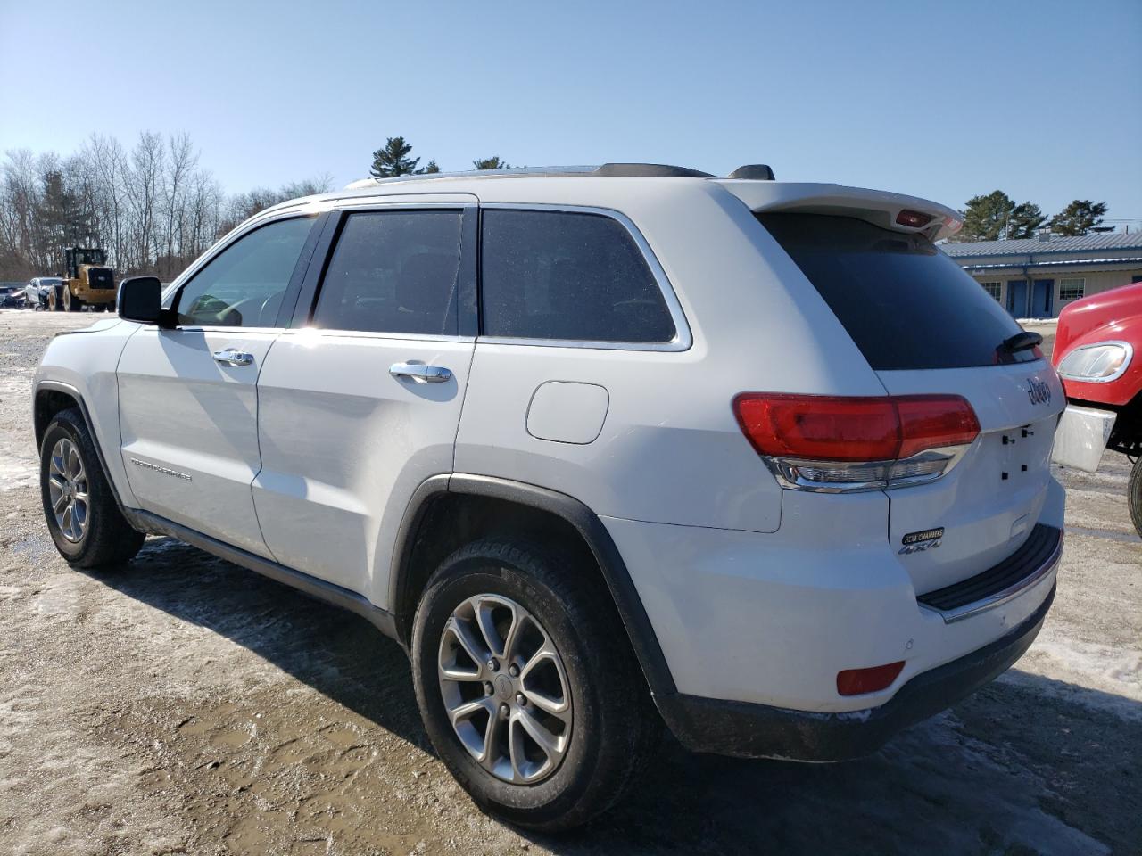 2015 Jeep Grand Cherokee - Image 2