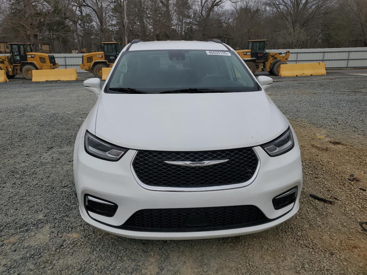 2022 Chrysler Pacifica - Image 5