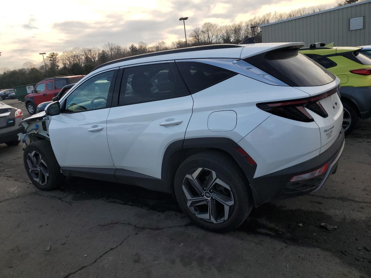 2023 Hyundai Tucson - Image 2