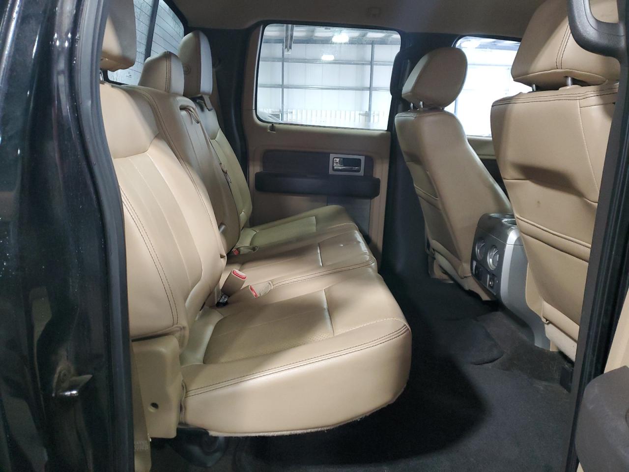 2013 Ford F-150 - Image 10