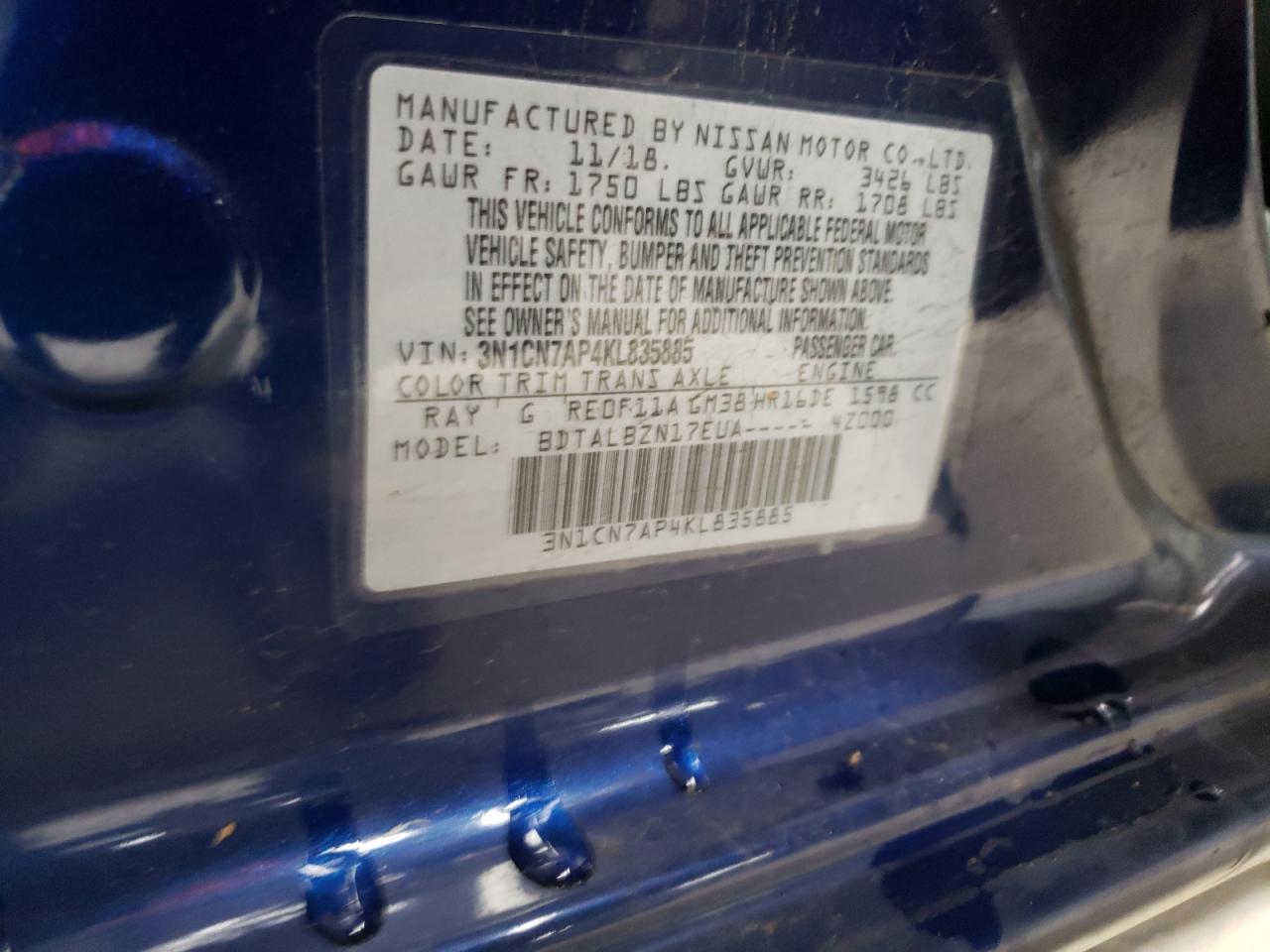 2019 Nissan Versa - Image 15