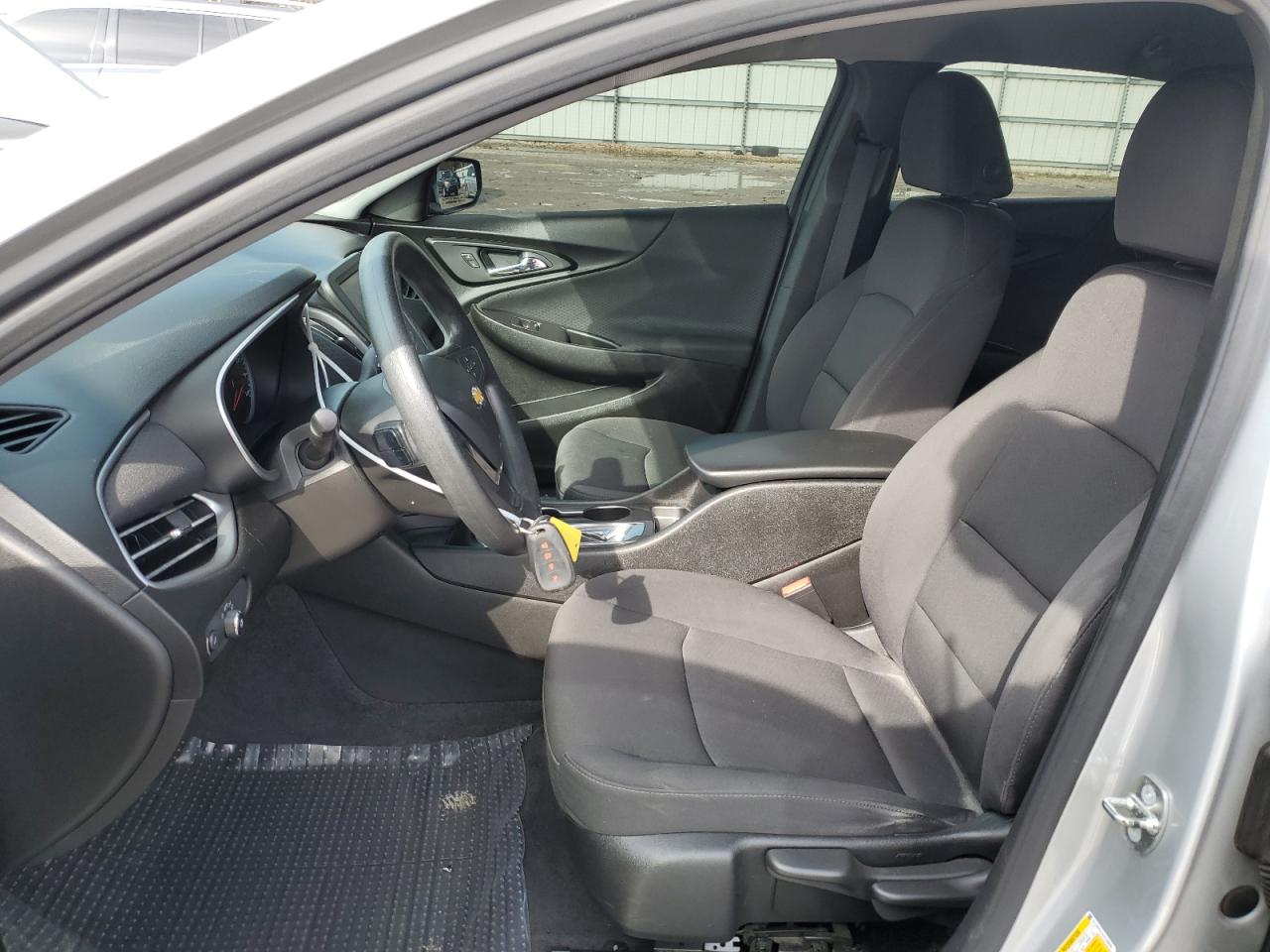 2018 Chevrolet Malibu - Image 7