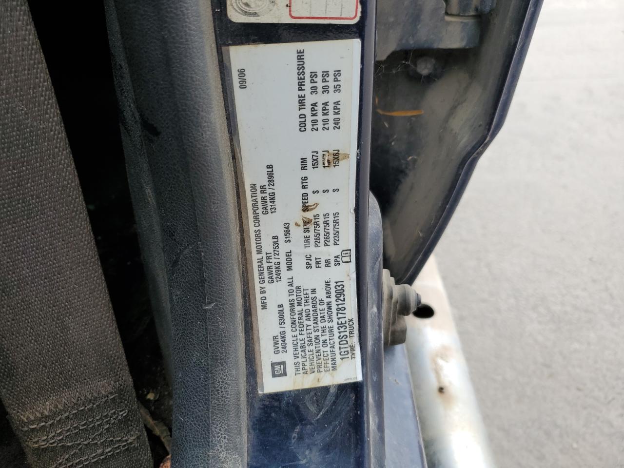 2007 GMC Canyon - Image 12
