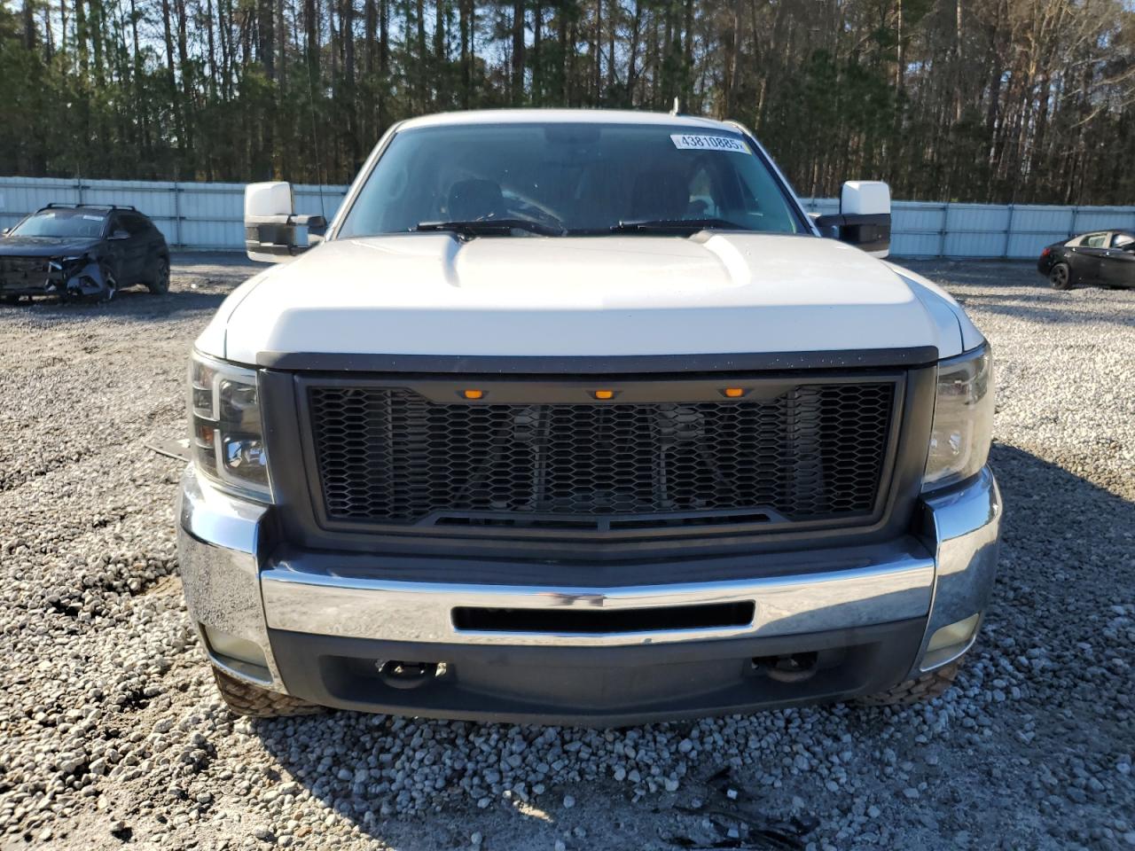 2009 Chevrolet Silverado - Image 5