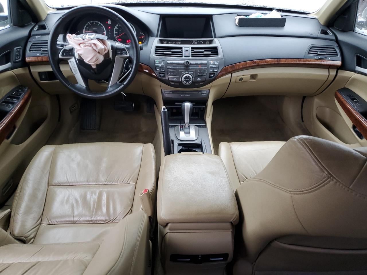 2012 Honda Accord - Image 8