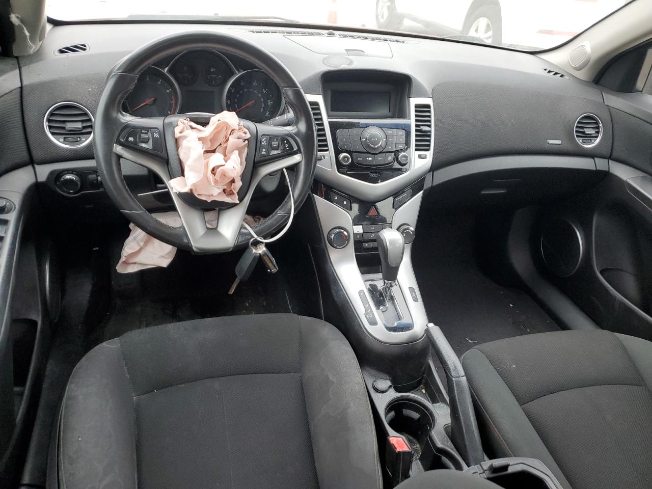 2011 Chevrolet Cruze - Image 8