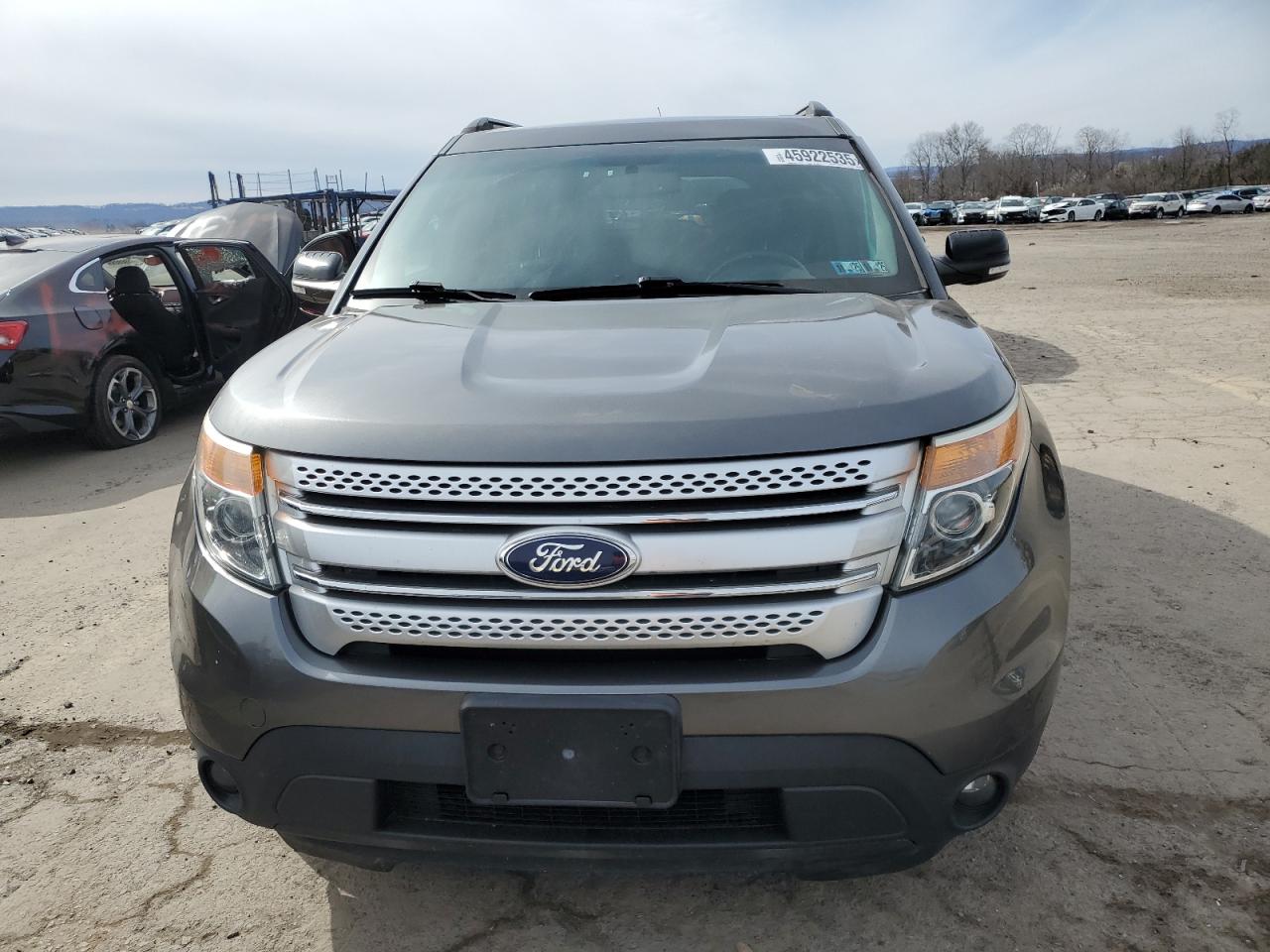 2015 Ford Explorer - Image 5