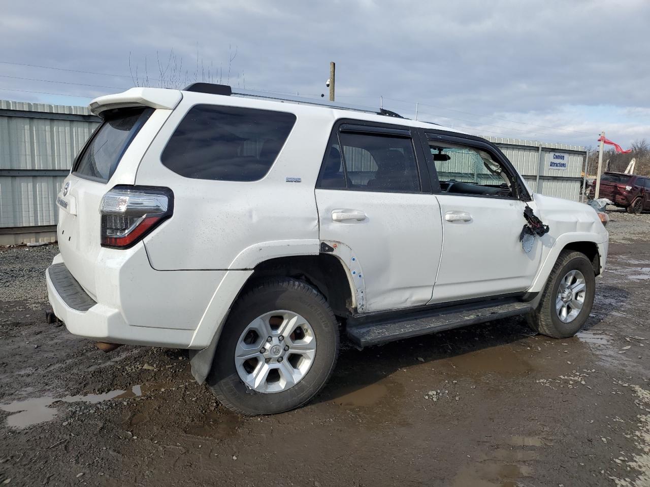 2019 Toyota 4Runner - Image 3