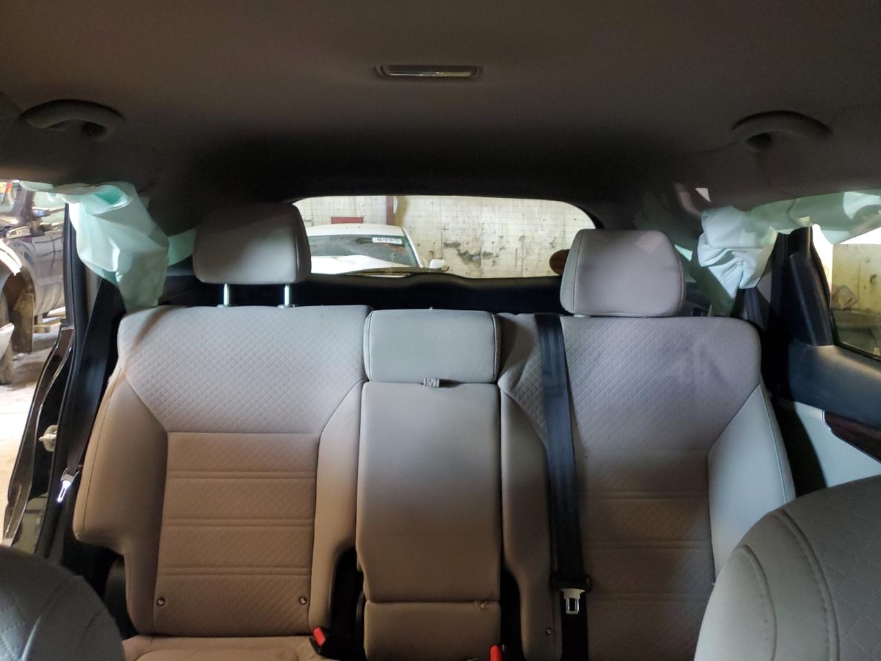 2018 Kia Sorento - Image 10