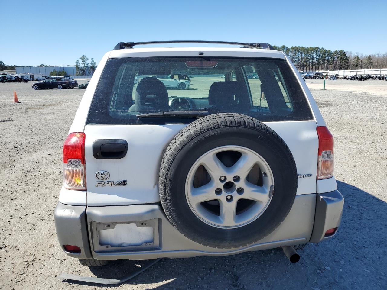2003 Toyota RAV 4 - Image 6
