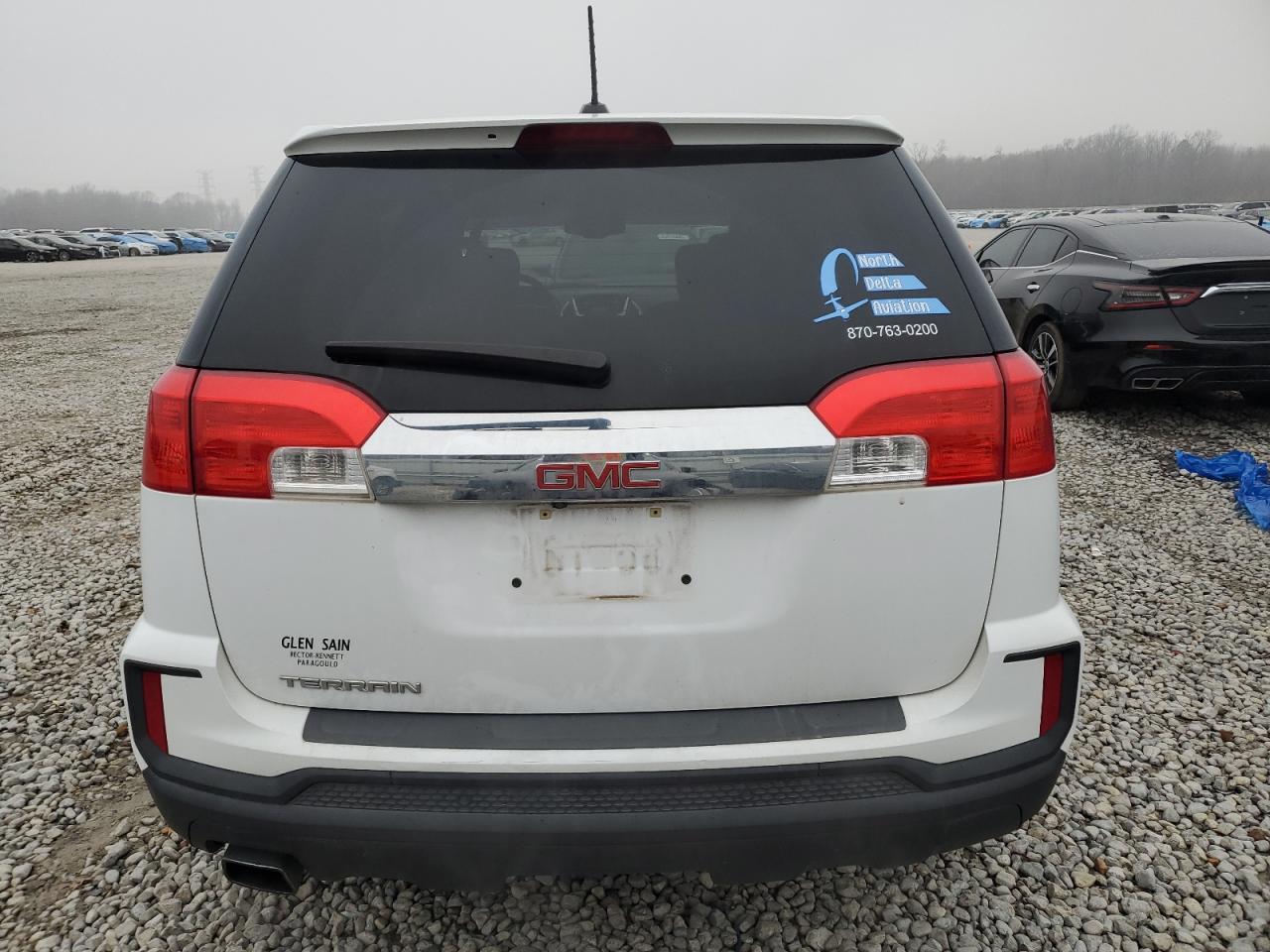 2017 GMC Terrain - Image 7