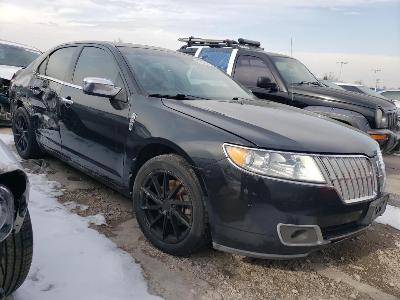 2011 Lincoln MKZ - Image 4