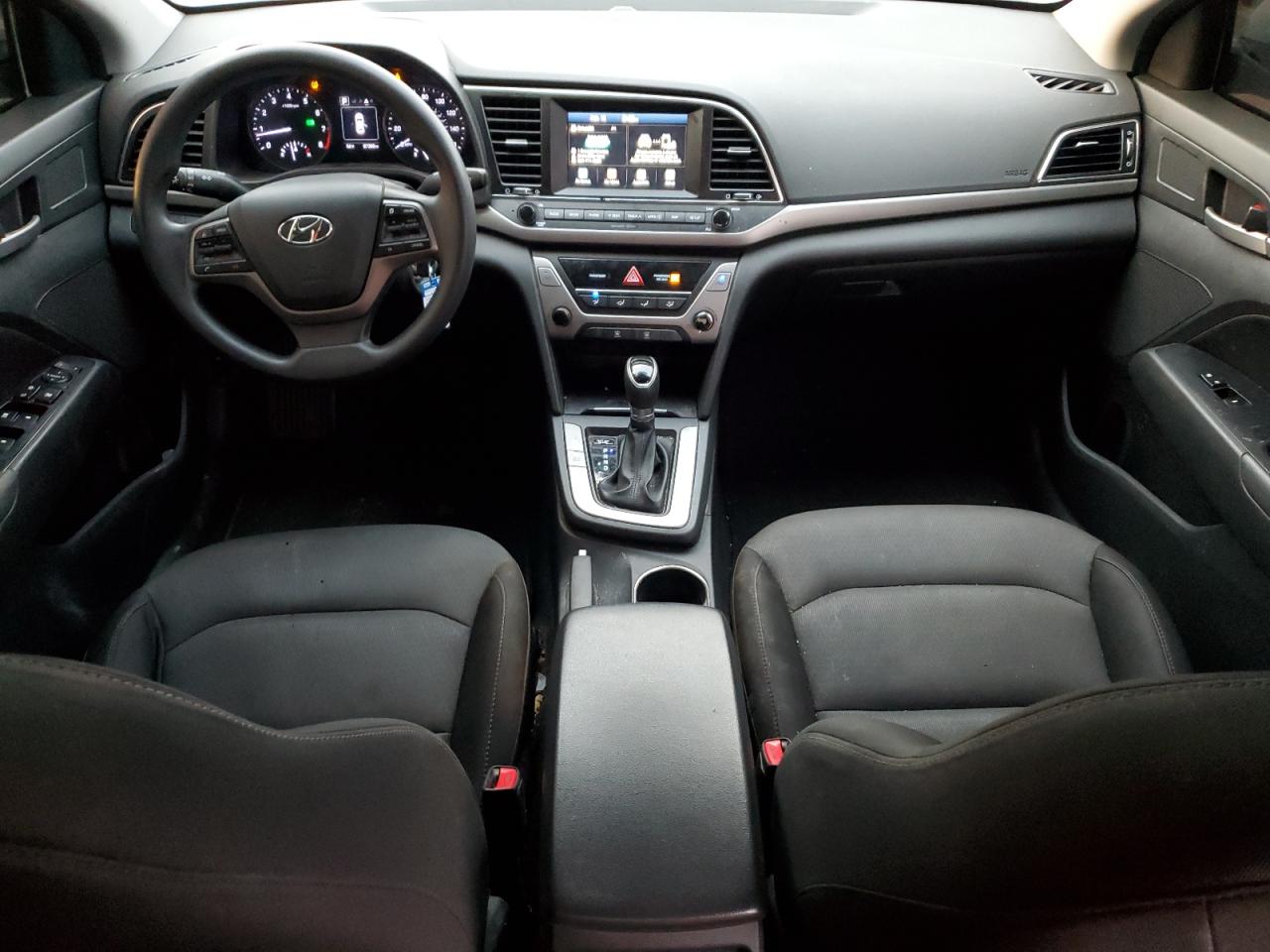 2018 Hyundai Elantra - Image 8