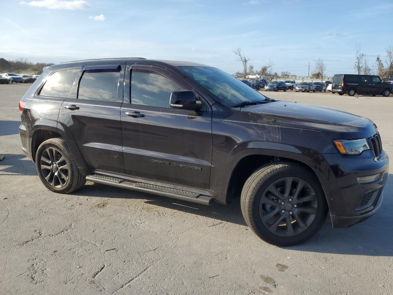 2018 Jeep Grand Cherokee - Image 4