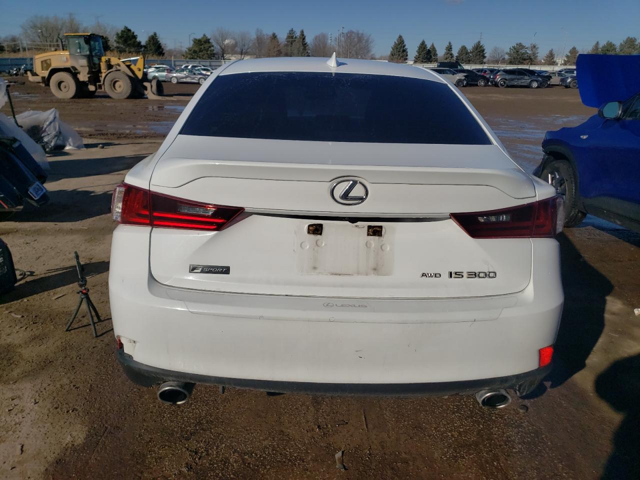 2016 Lexus IS - Image 6