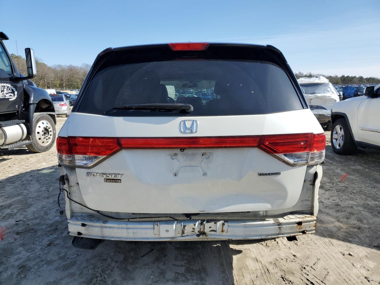 2015 Honda Odyssey - Image 6
