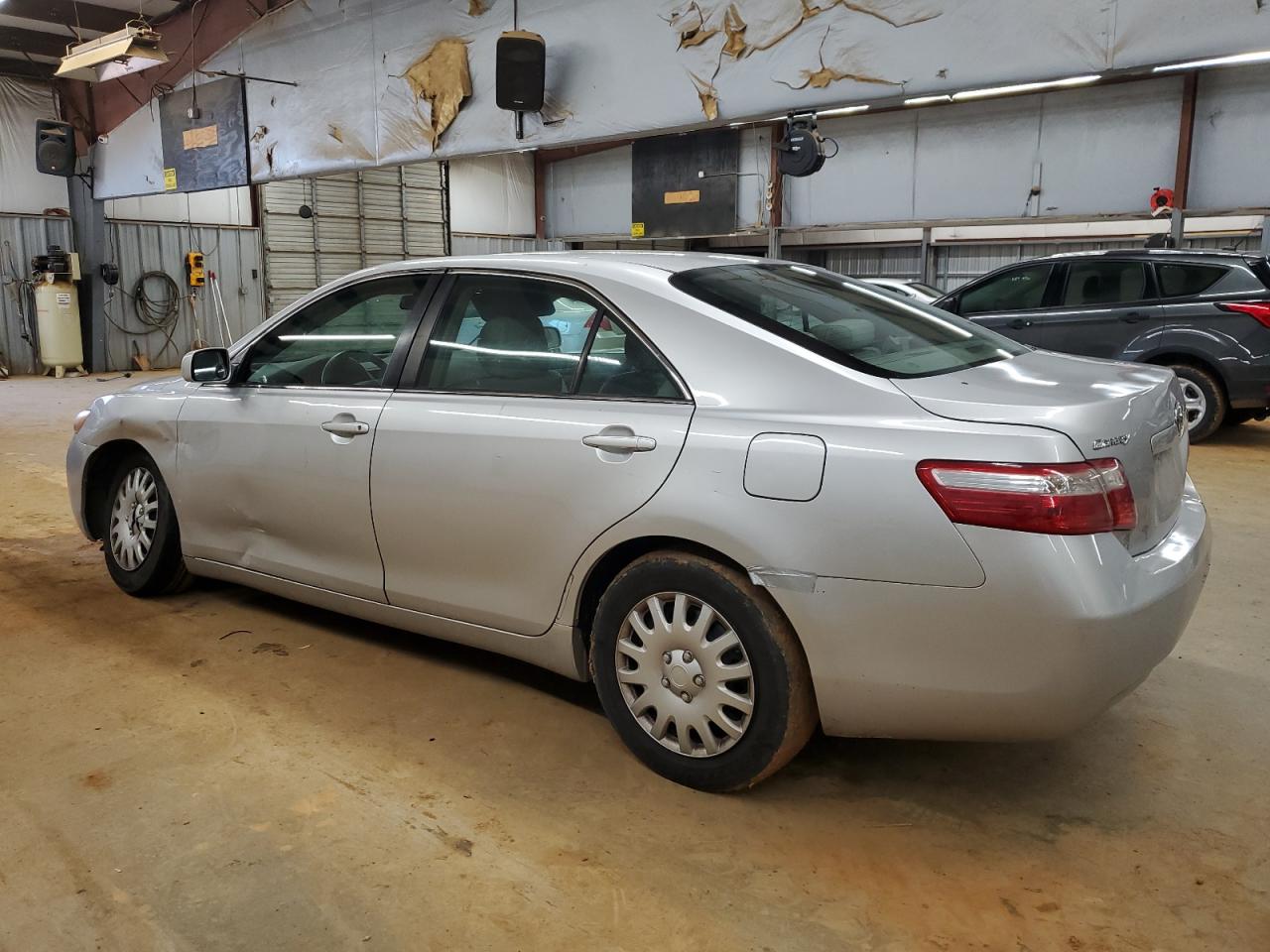 2009 Toyota Camry - Image 2