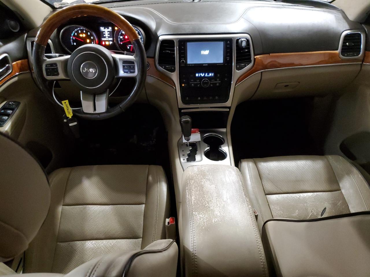 2011 Jeep Grand Cherokee - Image 8