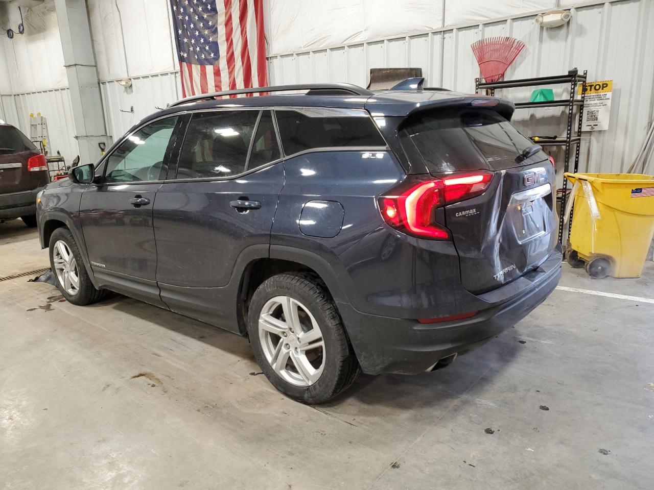 2018 GMC Terrain - Image 2