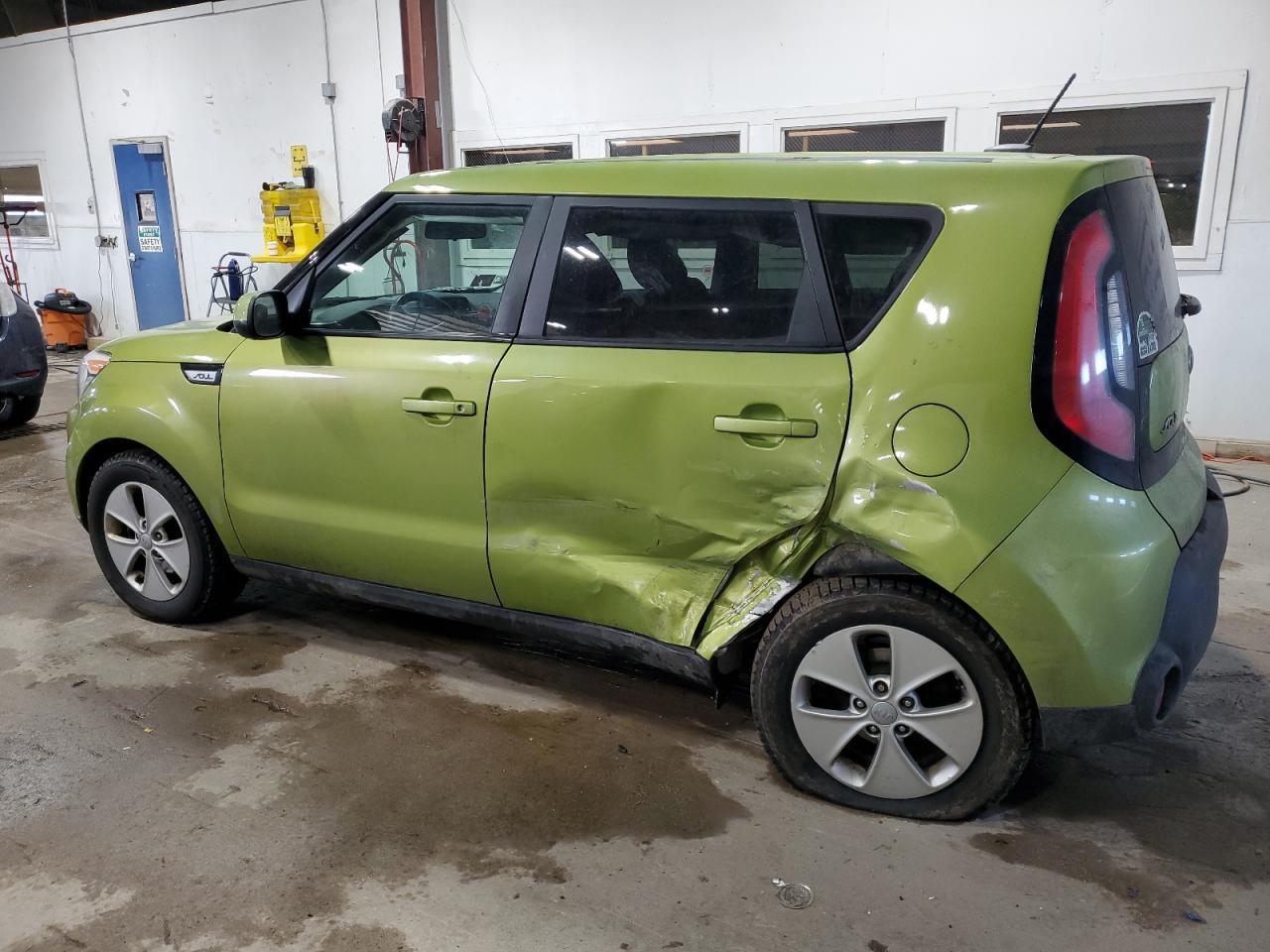 2016 Kia Soul - Image 2