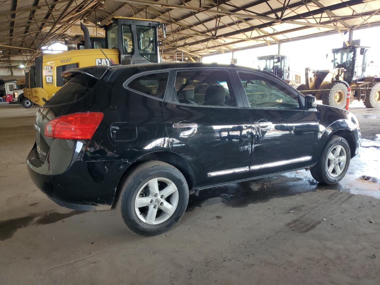2013 Nissan Rogue - Image 3