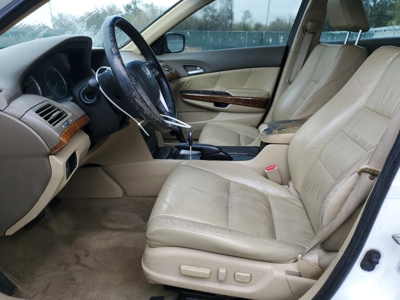 2010 Honda Accord - Image 7
