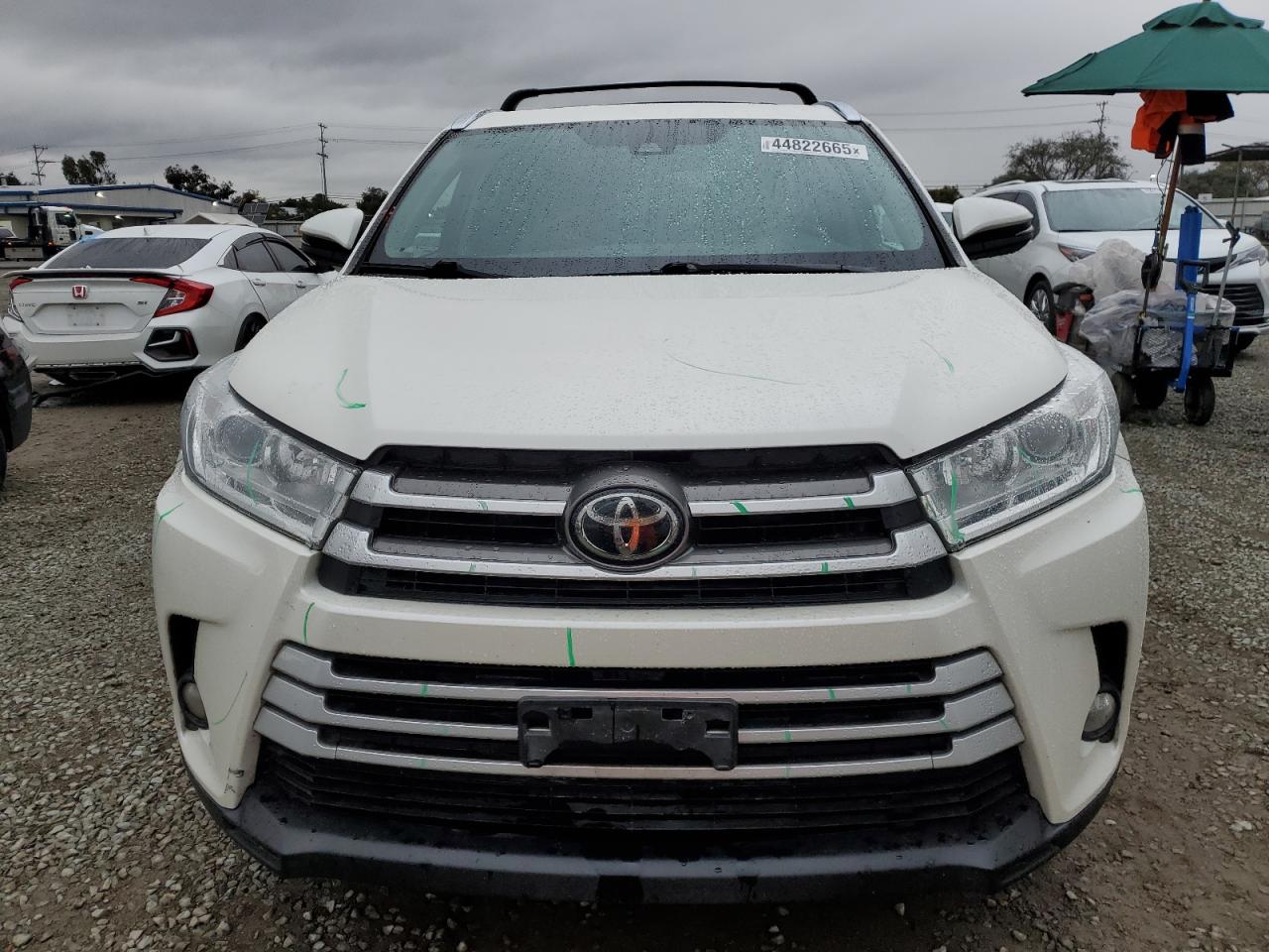 2019 Toyota Highlander - Image 5