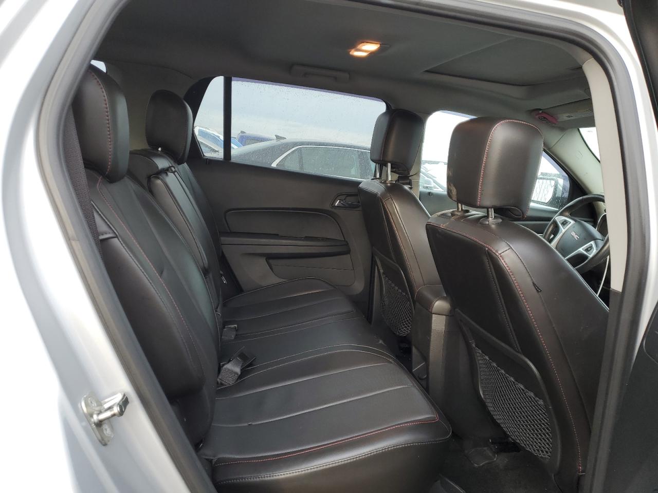 2012 GMC Terrain - Image 10