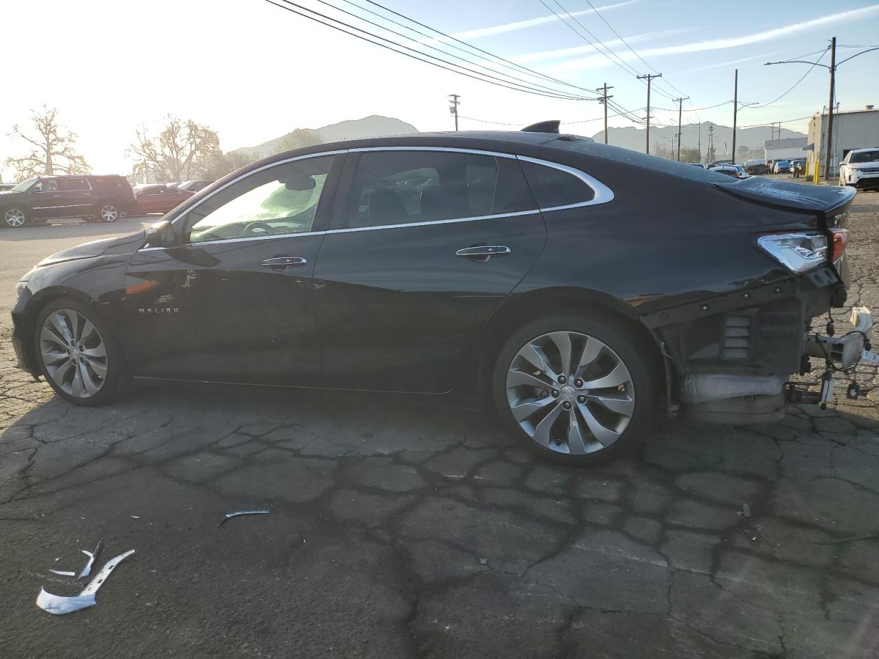 2016 Chevrolet Malibu - Image 2