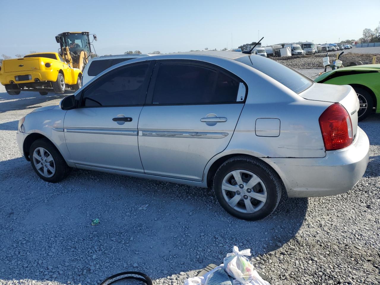 2008 Hyundai Accent - Image 2
