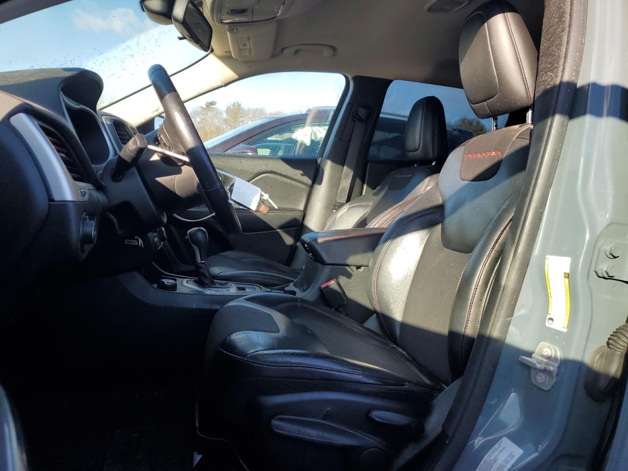 2015 Jeep Cherokee - Image 7
