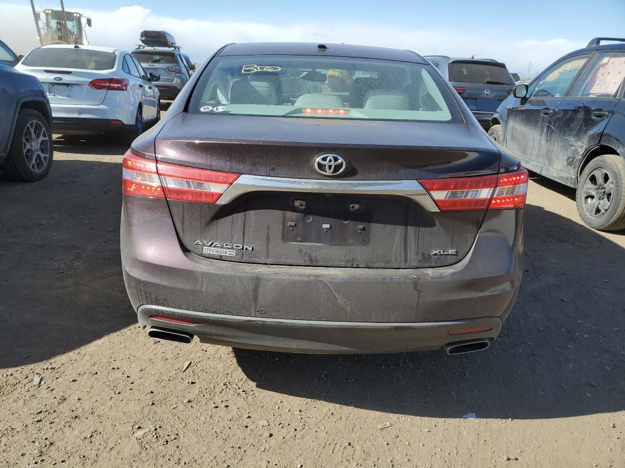 2015 Toyota Avalon - Image 6