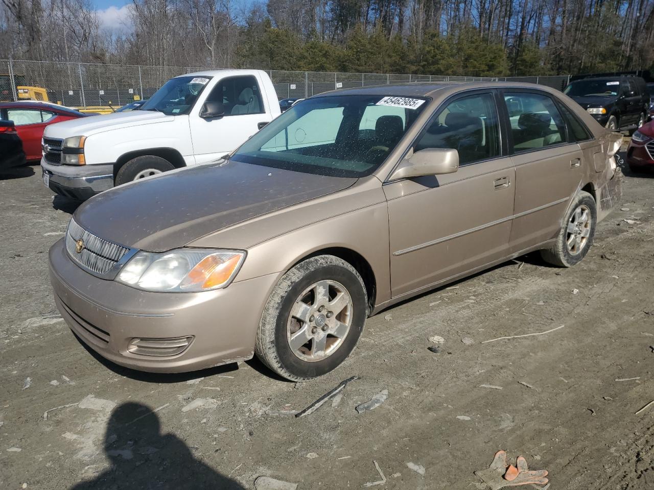 2001 Toyota Avalon - Image 1