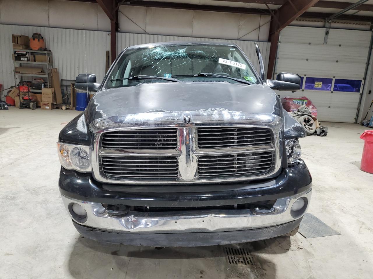 2004 Dodge RAM - Image 5