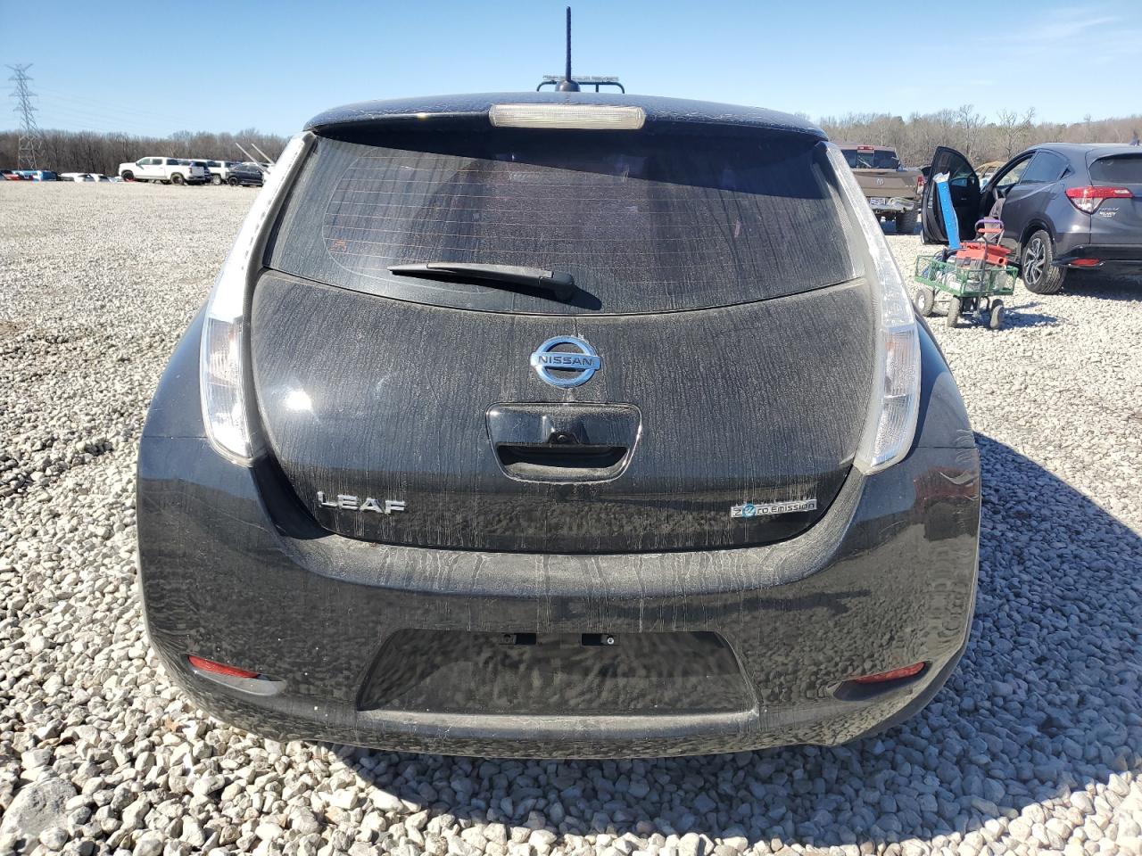 2015 Nissan Leaf - Image 6