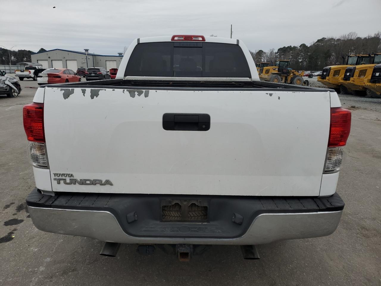 2011 Toyota Tundra - Image 6