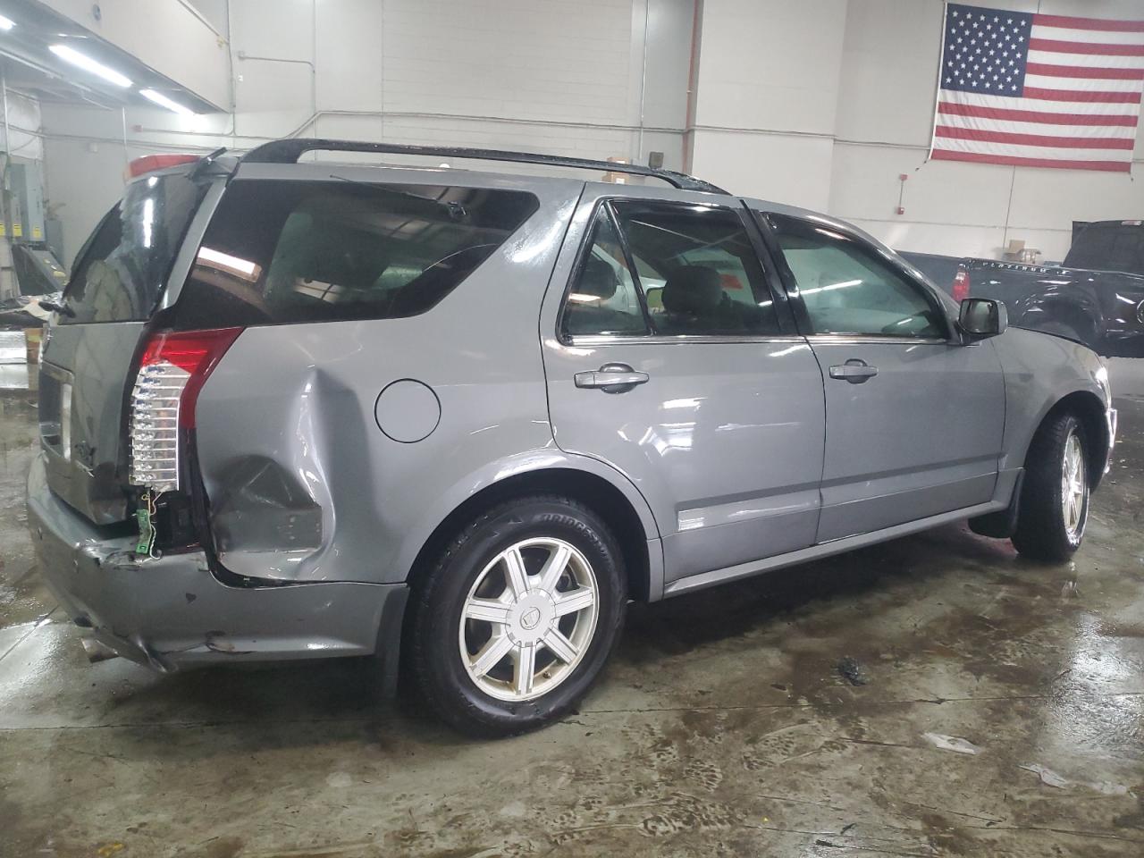 2004 Cadillac SRX - Image 3