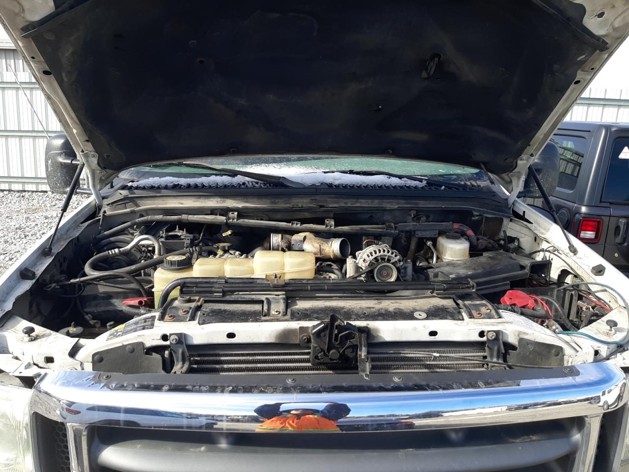 2002 Ford F350 - Image 11