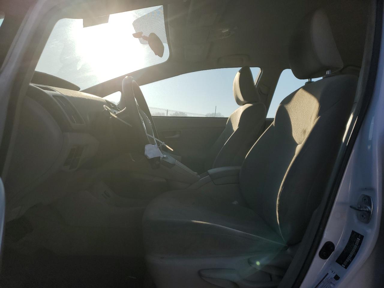 2011 Toyota Prius - Image 7