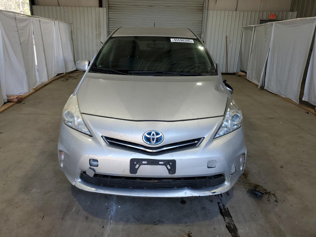 2014 Toyota Prius - Image 5