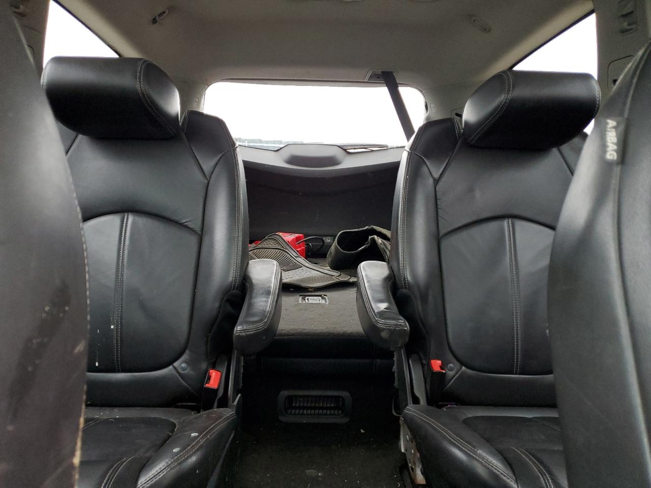 2013 Chevrolet Traverse - Image 10