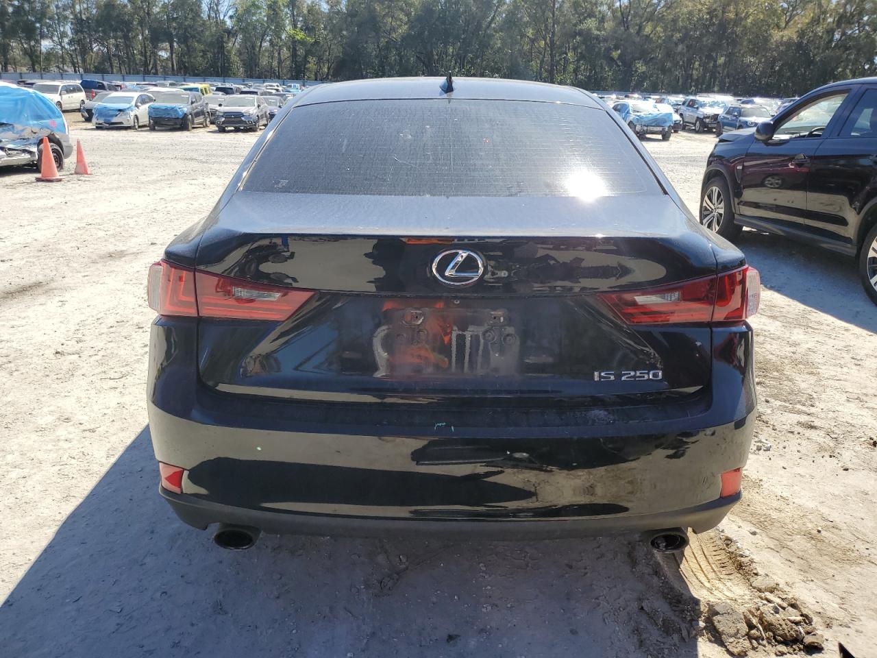 2014 Lexus IS - Image 6
