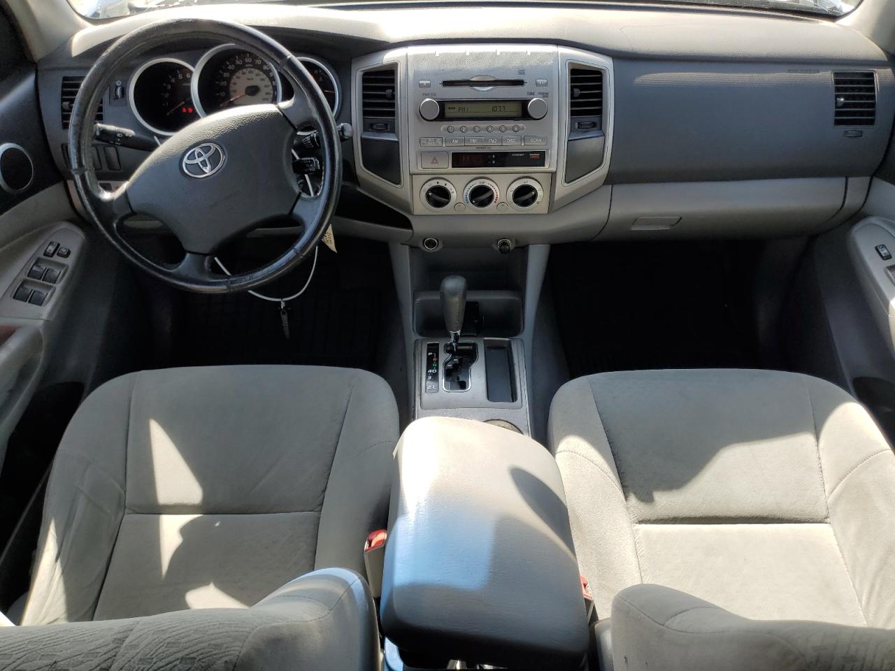 2005 Toyota Tacoma - Image 8