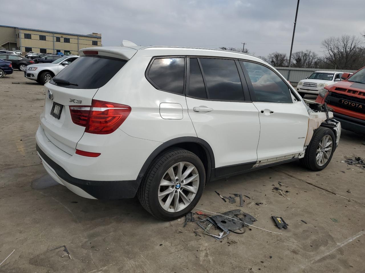 2015 BMW X3 - Image 3