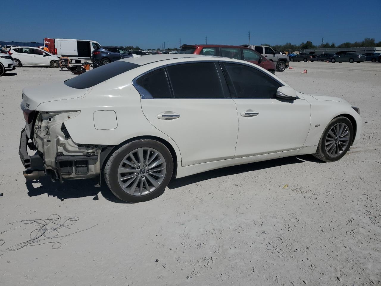 2018 Infiniti Q50 - Image 3