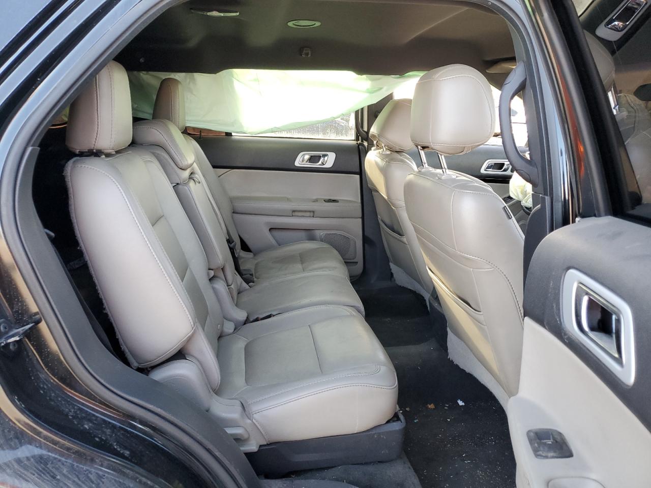 2014 Ford Explorer - Image 10