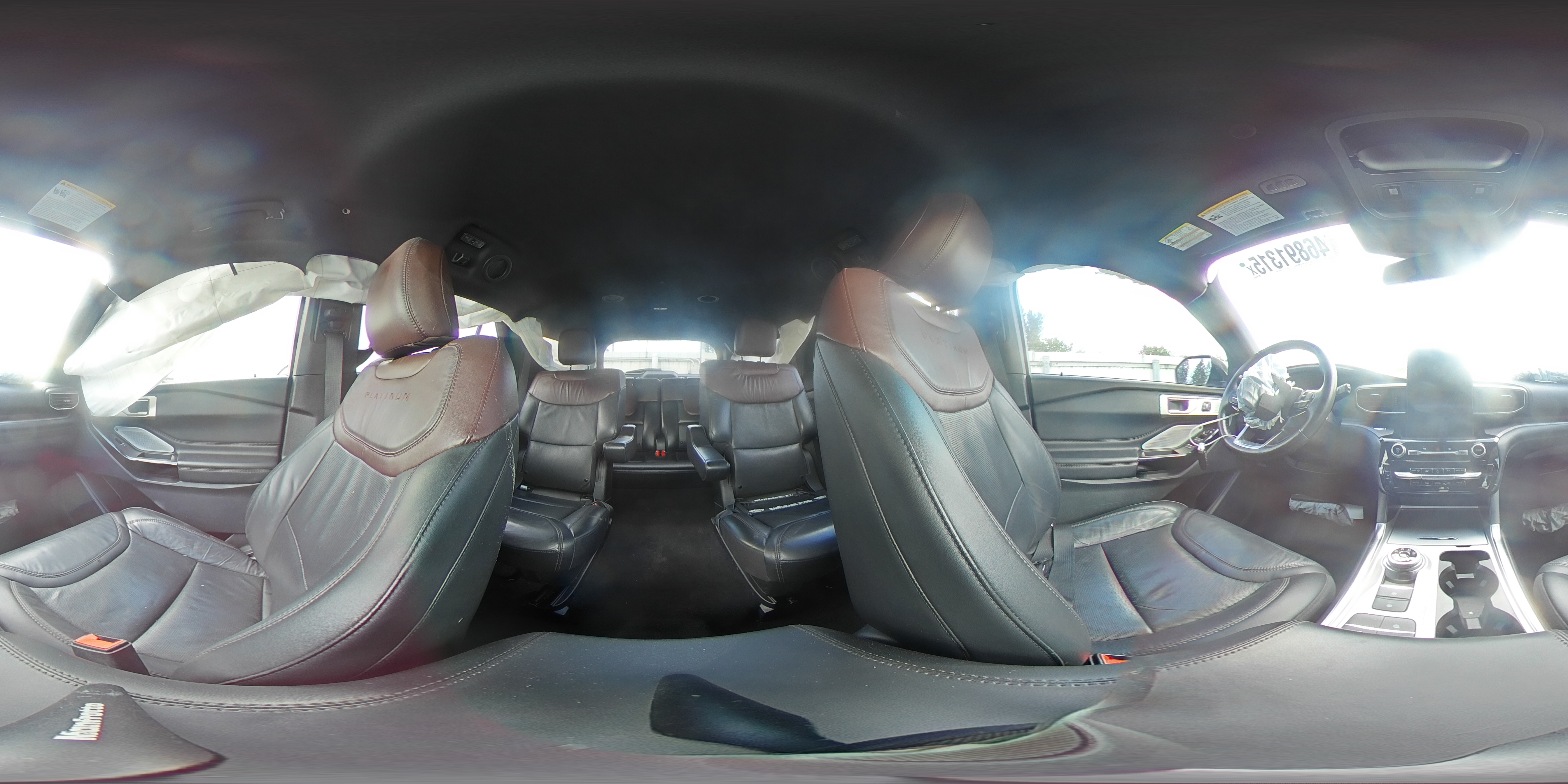 2022 Ford Explorer - Image 14